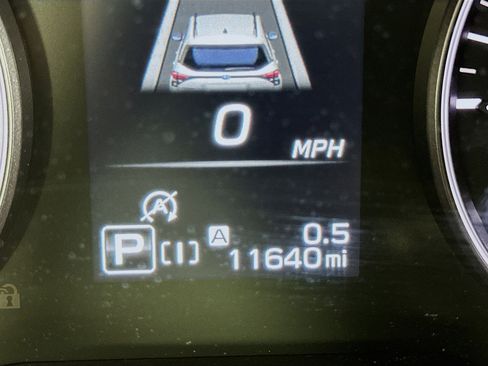 Used 2025 Subaru Forester Sport image 18