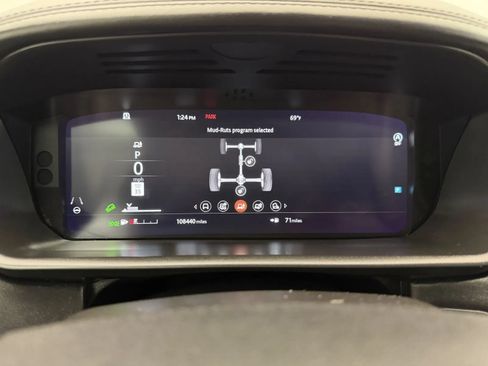 Used 2019 Land Rover Discovery HSE Luxury AWD/4WD image 18
