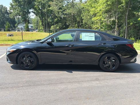 New 2026 Hyundai Elantra Sport FWD image 2
