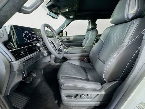 New 2026 INFINITI QX80 Autograph w/ Premium Cargo Package image 26