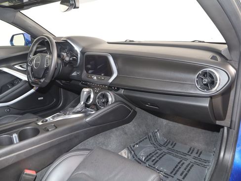 Used 2018 Chevrolet Camaro SS RWD image 54