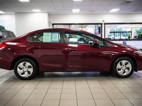 Used 2013 Honda Civic LX image 5