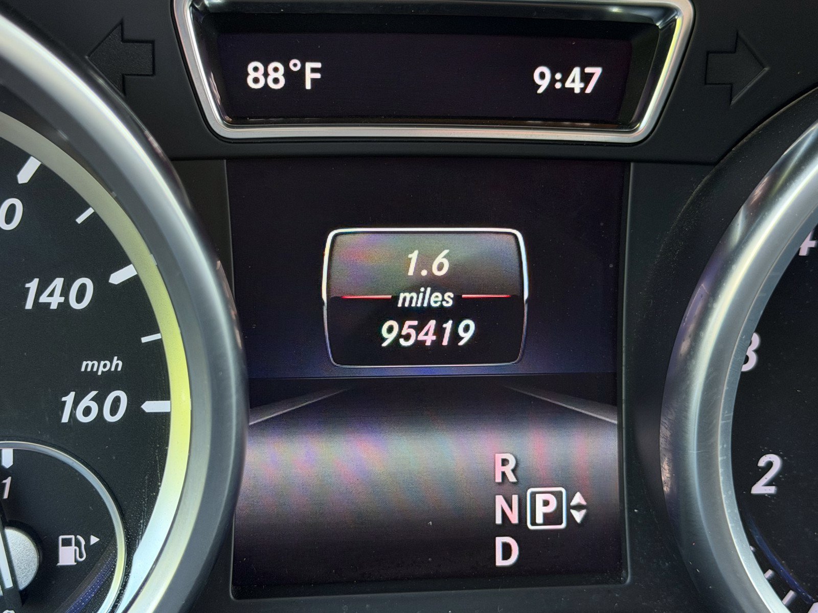 Used 2015 Mercedes-Benz ML 350 4MATIC image 3