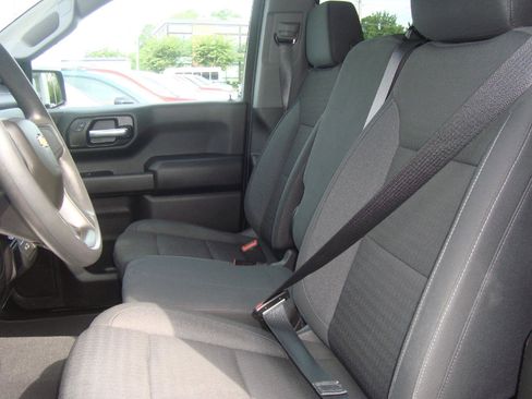 Used 2022 Chevrolet Silverado 1500 Custom image 29