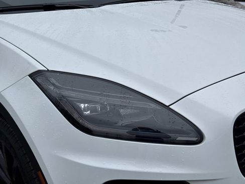 Used 2024 Jaguar E-PACE R-Dynamic SE image 10