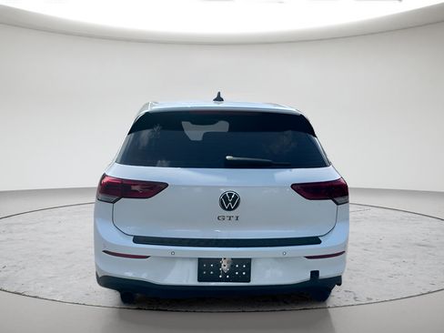 Used 2024 Volkswagen GTI SE FWD image 9