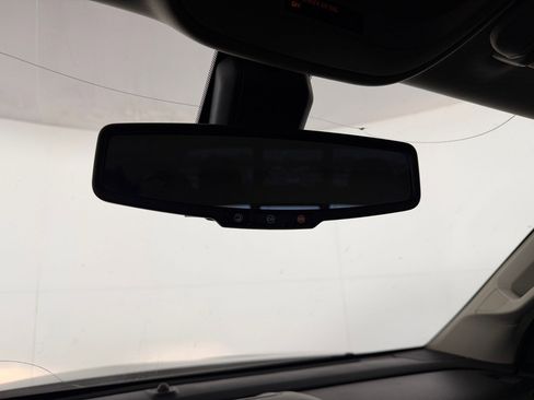 Used 2016 Chevrolet Colorado LT w/ LT Convenience Package RWD image 18