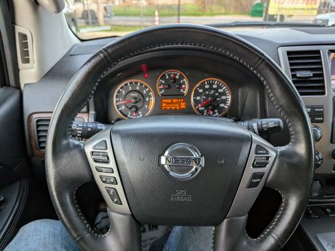 Used 2013 Nissan Armada Platinum AWD/4WD image 8
