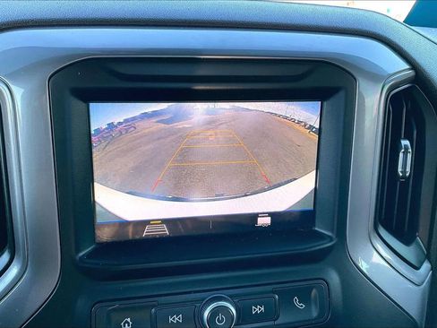 Used 2020 Chevrolet Silverado 2500 Custom w/ Custom Value Package AWD/4WD image 19
