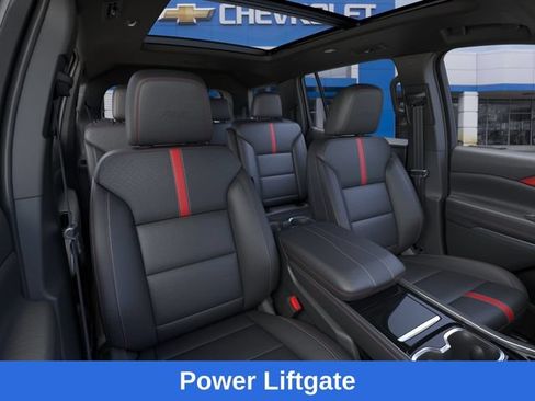 New 2027 Chevrolet Traverse RS w/ LPO, Floor Liner Package AWD/4WD image 17
