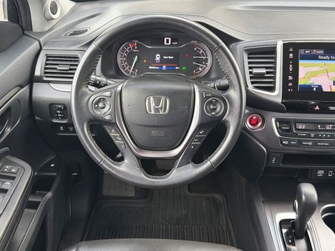 Used 2018 Honda Ridgeline RTL-T image 13