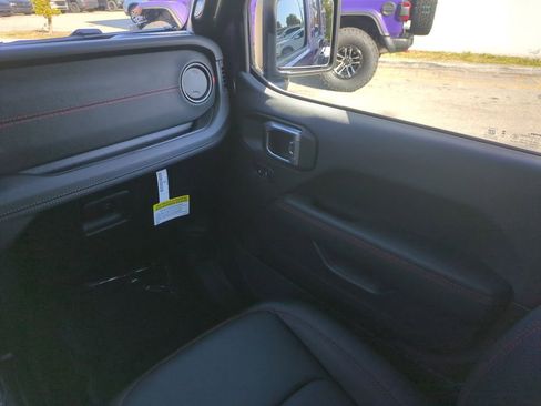New 2026 Jeep Wrangler Unlimited Rubicon 392 w/ Quick Order Package 27X Moab AWD/4WD image 17