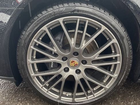 Used 2022 Porsche Panamera 4 image 15