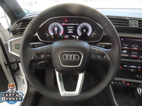 Used 2025 Audi Q3 2.0T Premium Plus image 19