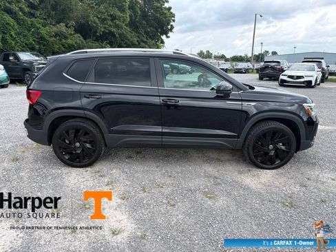 Used 2024 Volkswagen Taos SEL AWD/4WD image 5