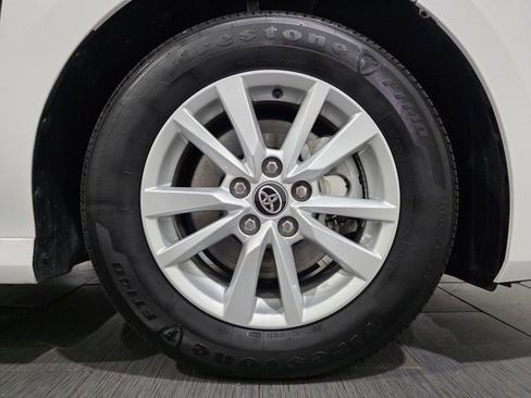 Used 2026 Toyota Camry LE FWD image 25