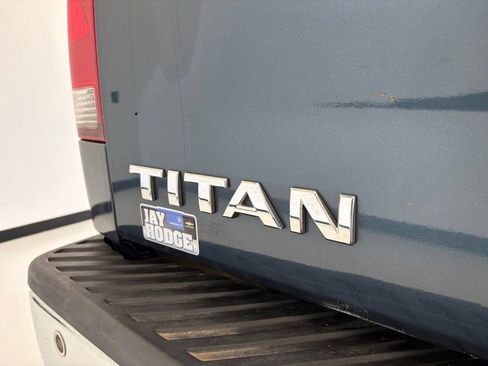 Used 2014 Nissan Titan SV w/ SV Value Truck Package RWD image 21