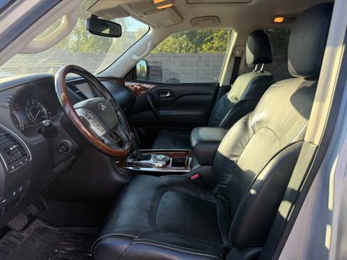 Used 2018 INFINITI QX80 2WD w/ Driver Assistance Package image 12