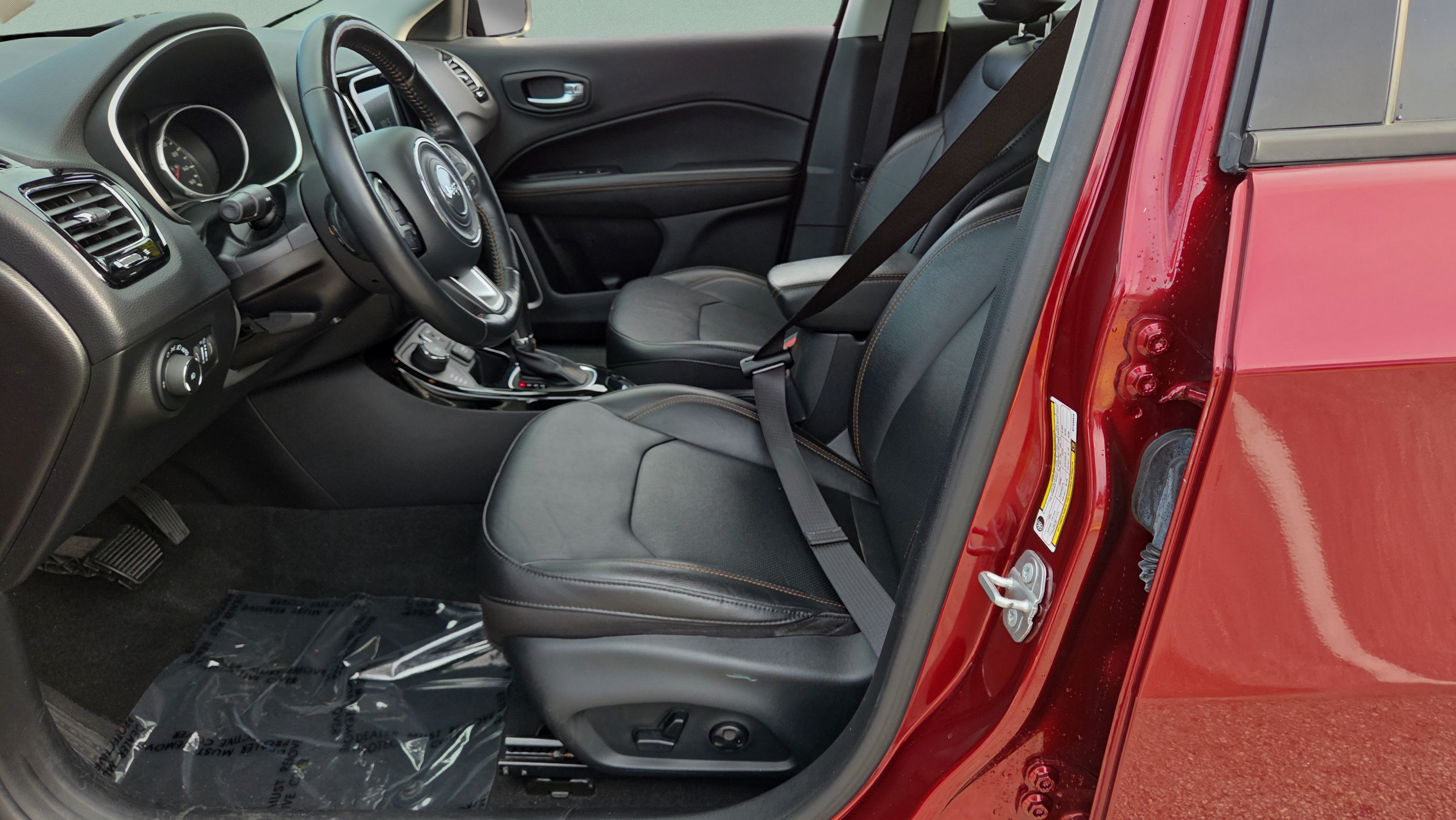Used 2021 Jeep Compass Limited AWD/4WD image 9