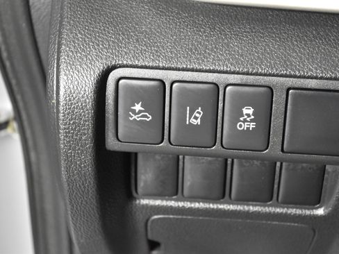 Used 2024 Mitsubishi Eclipse Cross LE image 34