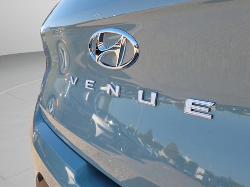 New 2026 Hyundai Venue SEL image 6