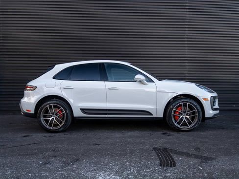 New 2026 Porsche Macan S image 12