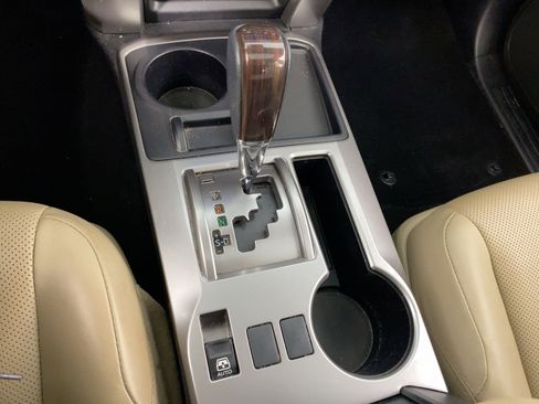 Used 2023 Toyota 4Runner Limited image 15