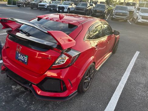 Used 2017 Honda Civic Type R image 15