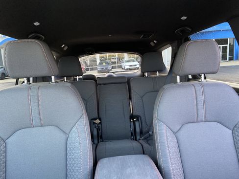 New 2025 Honda Pilot Sport image 24