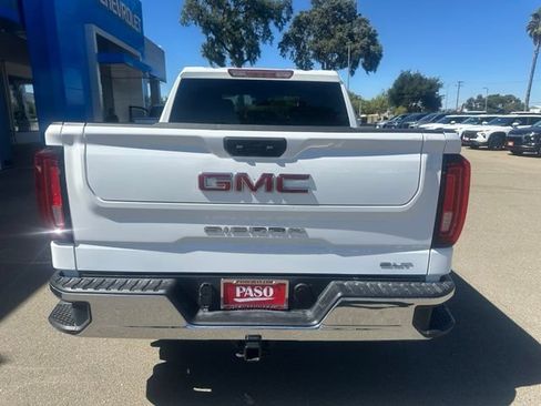 Used 2025 GMC Sierra 1500 SLT AWD/4WD image 3