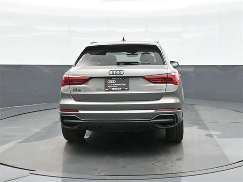 New 2025 Audi Q3 2.0T Premium image 6