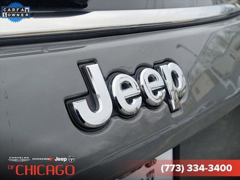 Certified 2024 Jeep Compass Latitude w/ Sun and Sound Group AWD/4WD image 6