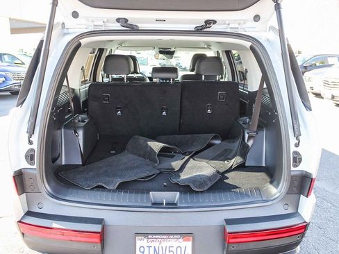 Certified 2025 Hyundai Santa Fe SEL image 28