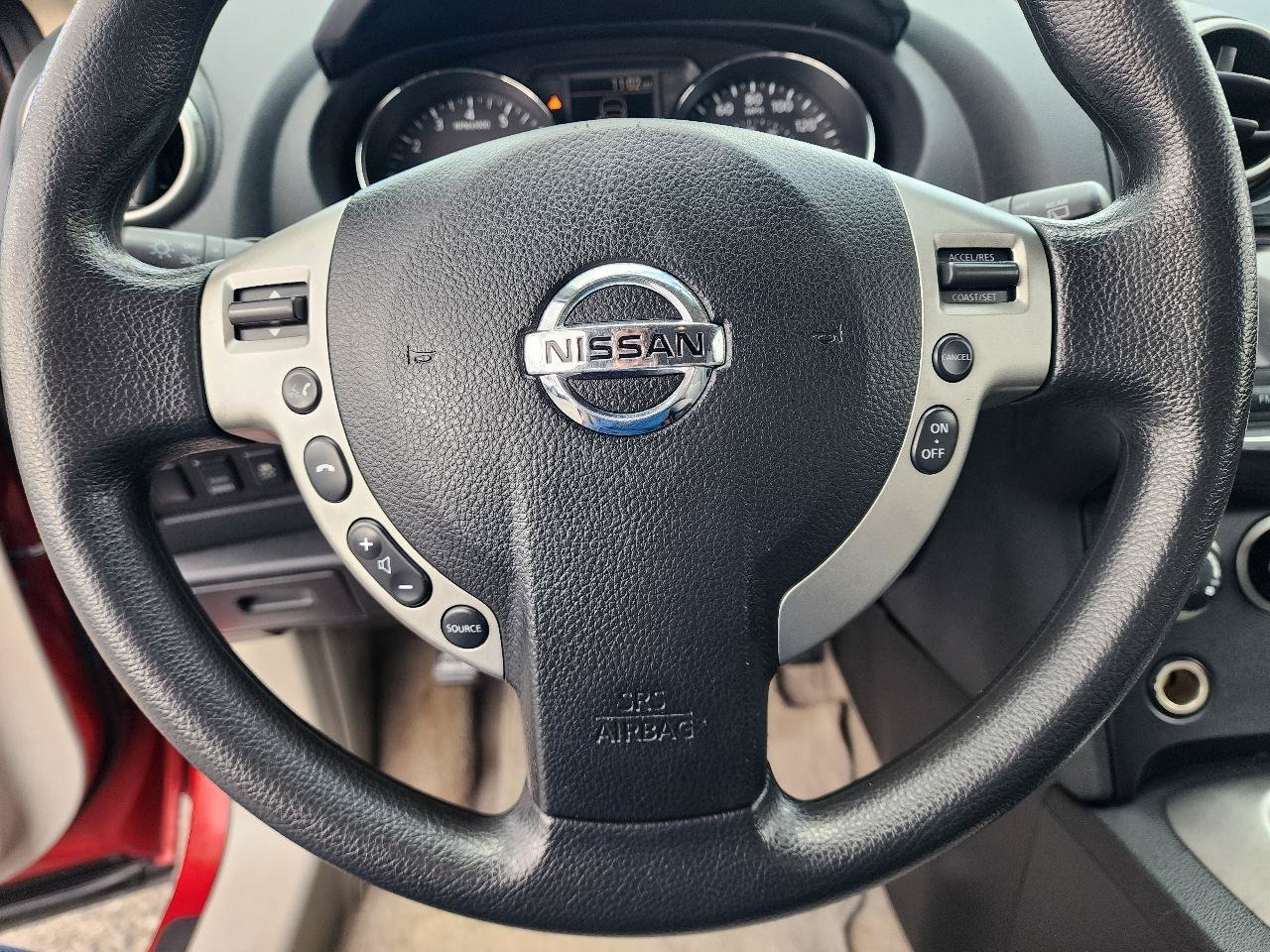 Used 2011 Nissan Rogue SV AWD/4WD image 15