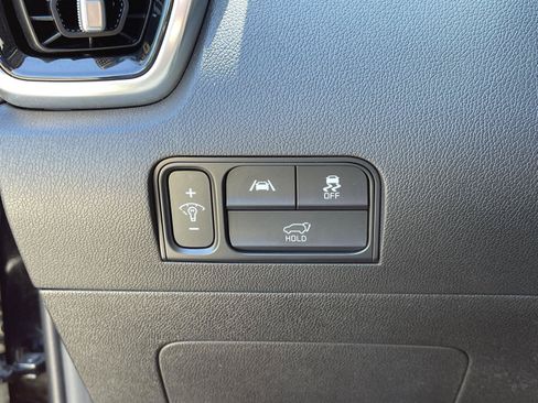 Used 2023 Kia Sorento SX FWD image 15