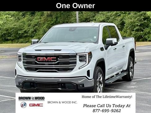 Used 2024 GMC Sierra 1500 SLT w/ SLT Premium Plus Package AWD/4WD image 1