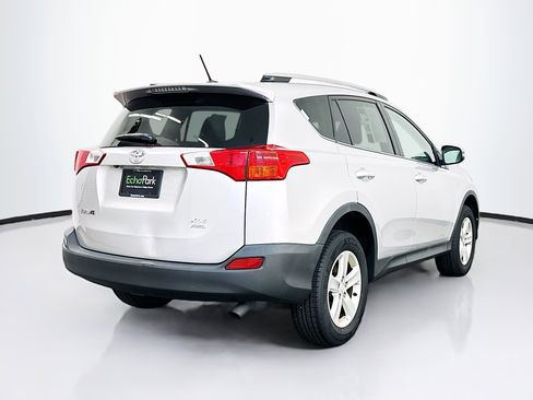 Used 2014 Toyota RAV4 XLE AWD/4WD image 9