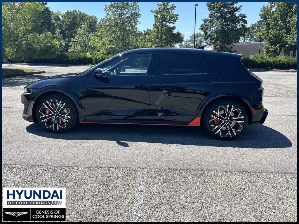 Used 2026 Hyundai Ioniq 5 N AWD/4WD image 4