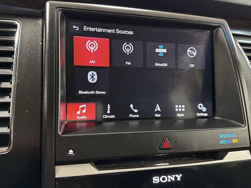 Used 2019 Ford Flex Limited image 18