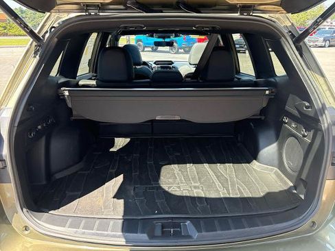 Used 2024 Subaru Forester Wilderness AWD/4WD image 7