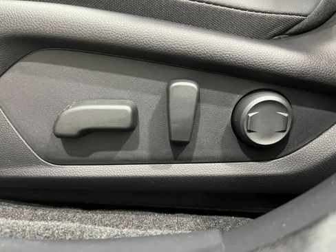 New 2026 Subaru Crosstrek 2.5i Limited image 12