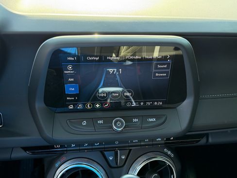 Used 2022 Chevrolet Camaro LT w/ Technology Package RWD image 10