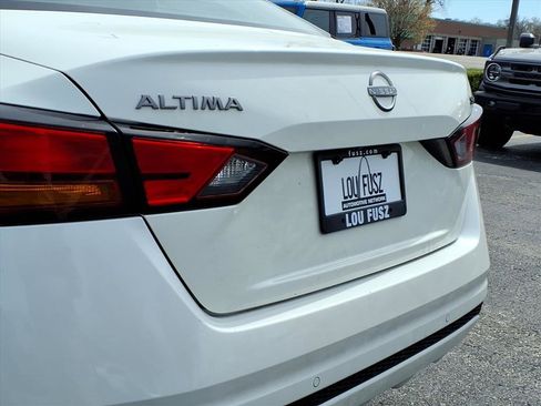 Used 2023 Nissan Altima 2.5 SV image 35