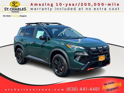 Used 2026 Nissan Rogue SV AWD/4WD image 1