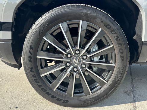 Used 2025 Lexus GX 550 w/ Accessory Package (2T) AWD/4WD image 75