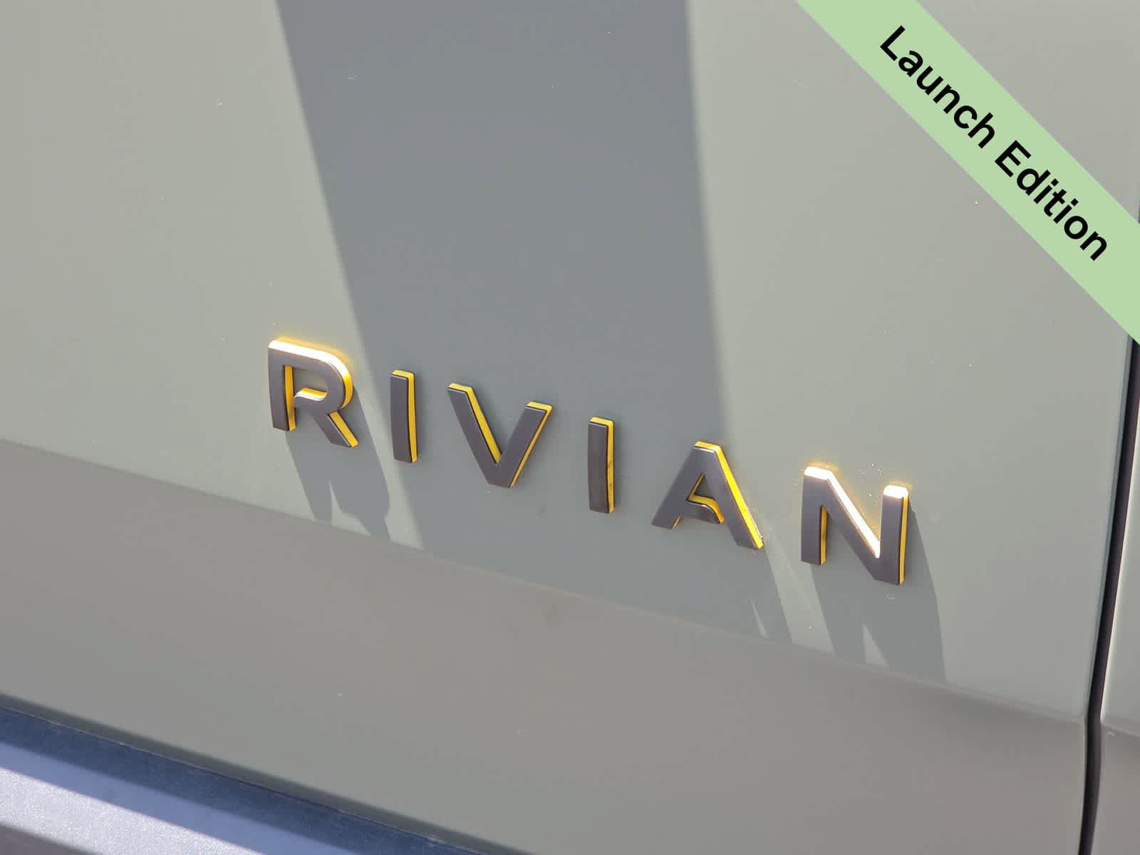 Used 2022 Rivian R1S Launch Edition Quad AWD/4WD image 11