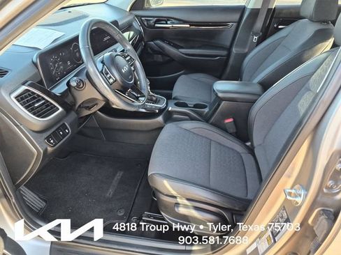 Certified 2024 Kia Seltos S AWD/4WD image 16