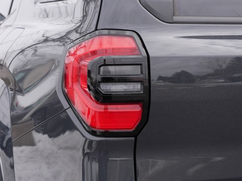 Used 2025 Toyota 4Runner Limited image 17