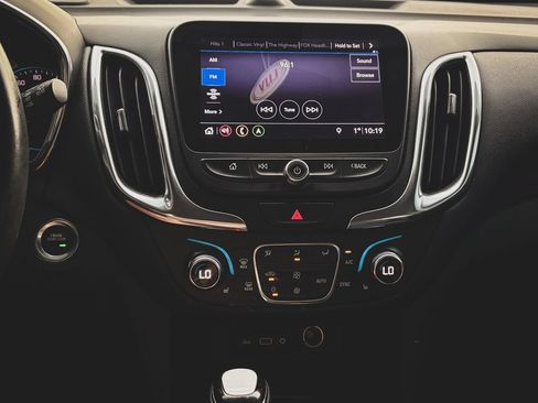 Used 2020 Chevrolet Equinox LT w/ Sport Edition AWD/4WD image 12