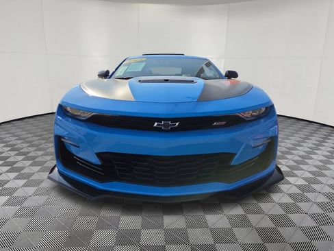 Used 2023 Chevrolet Camaro SS RWD image 5